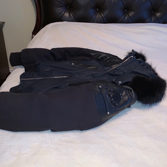 Moose knuckle - Picture 2 of 6